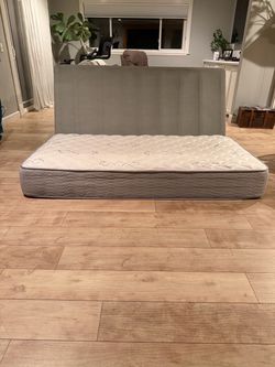 Twin Mattress with Wooden Support