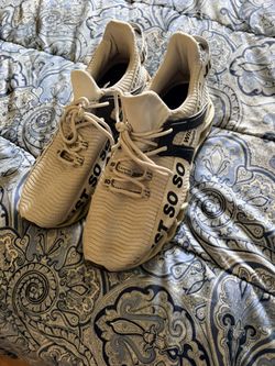 Men’s Walking shoes 10.5