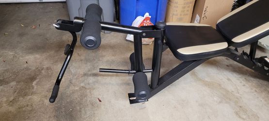 Marcy Bench Press w/leg extension
