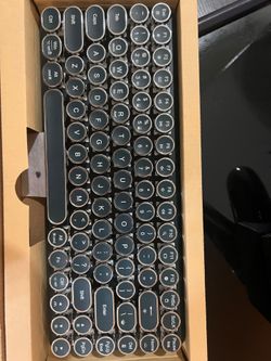 Retro Typewriter-Style Mechanical Keyboard