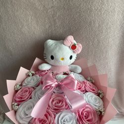 Flower Bouquet/ Valentine Bouquet/ Valentine Gift / Flower Arrangement 