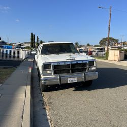DOGED RAM CHARGER