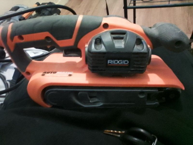 Ridged Belt Sander