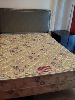 Queen Size Bed With Mattress