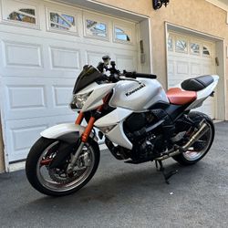 2008 Kawasaki Z1000sx 