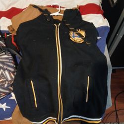 Warriors Hoodie Size M