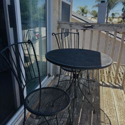 Iron Table And Chairs