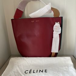     Celine Shiny Smooth Lambskin Small Twisted Cabas bag  Celine Twisted leather tote Multicolour, Leather