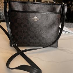 Coach CrossBody Purse