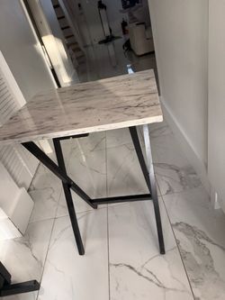 Portable table set