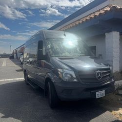 2018 Mercedes-Benz Sprinter 2500