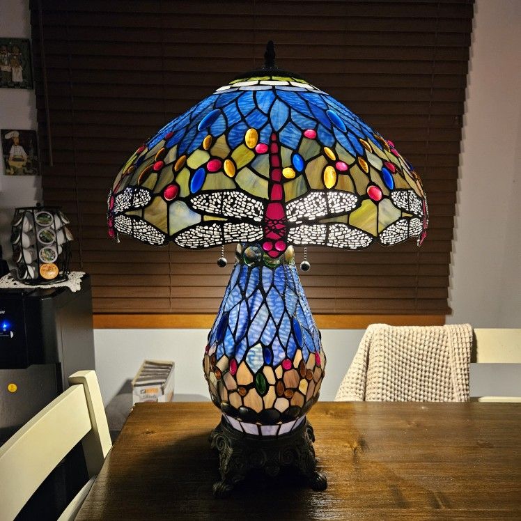 Dragonfly Stained Glass Lamp 