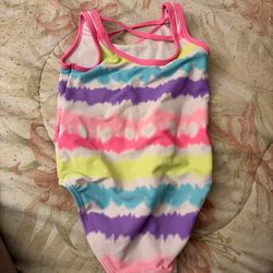 Girls swimsuit