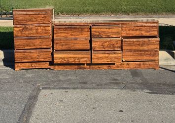 Wood Grain Dresser and Chest Set