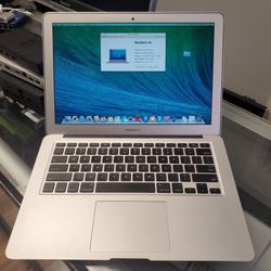 Apple MacBook Air 13", 2014, Intel i5, 128GB SSD,  4GB RAM 