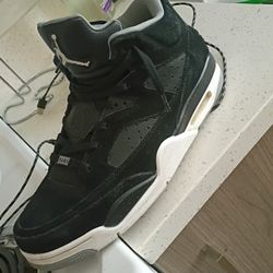 Jordan Son of Mars Mid size 13 RARE
