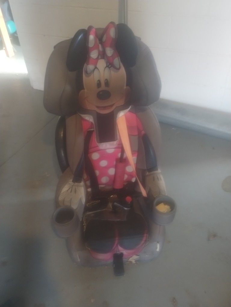 Minnie Mouse Car Seat
