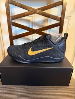 Brand New Nike Kobe 11 Protro fade to black Size 9.5 with Box