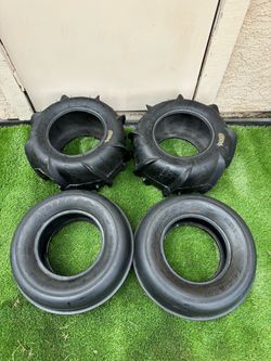 Paddle tire     21x8_10. Front   20x11_10