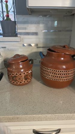 Mexican jars/pots