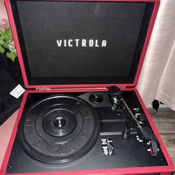 Victrola Vintage 3- Speed Bluetooth Suitcase Turntable