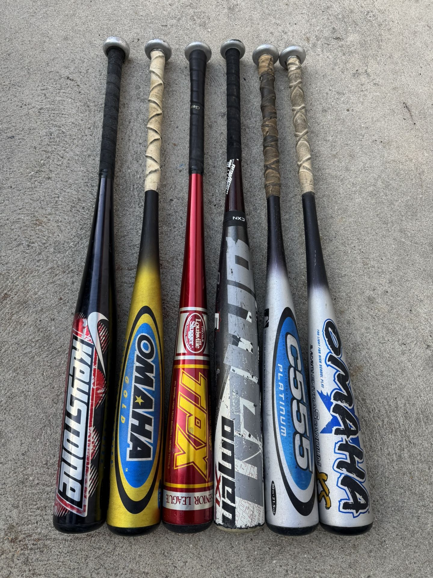 Baseball Bats 30” Have More Equipment Available 