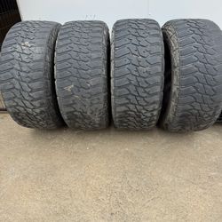Tire Set
