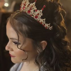 Peinado Y Maquillaje