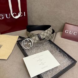 Gucci Apricot Canvas  The interlocking style is presented with rothenium-tone accessories, paying tribute to the long-standing inheritance of the bran