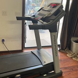 Pro Form Power 995 Treadmill