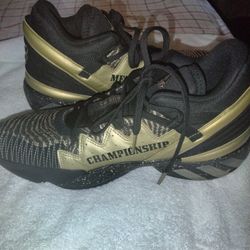 Men's Adidas Championship Mentality Shoes Size 11