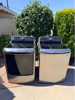 LG Mega Capacity Top Load Washer and Gas Dryer