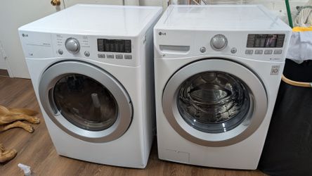 LG Washer and Dryer Set