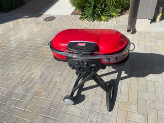 Coleman road trip grill