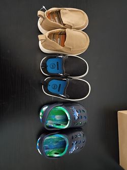 Baby shoe lot