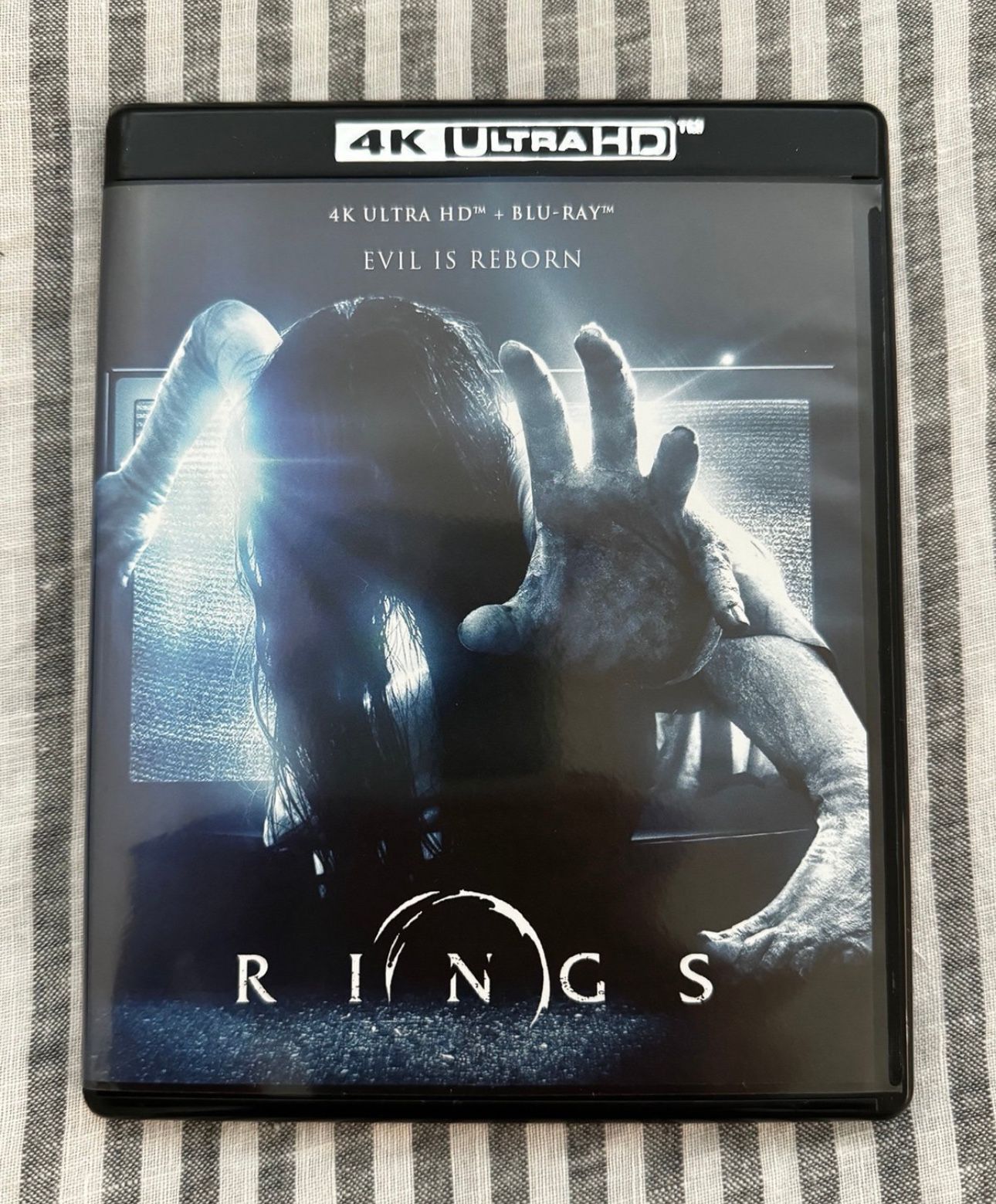 Rings 4K 
