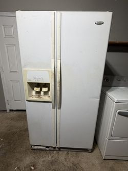Whirl Pool Fridge.