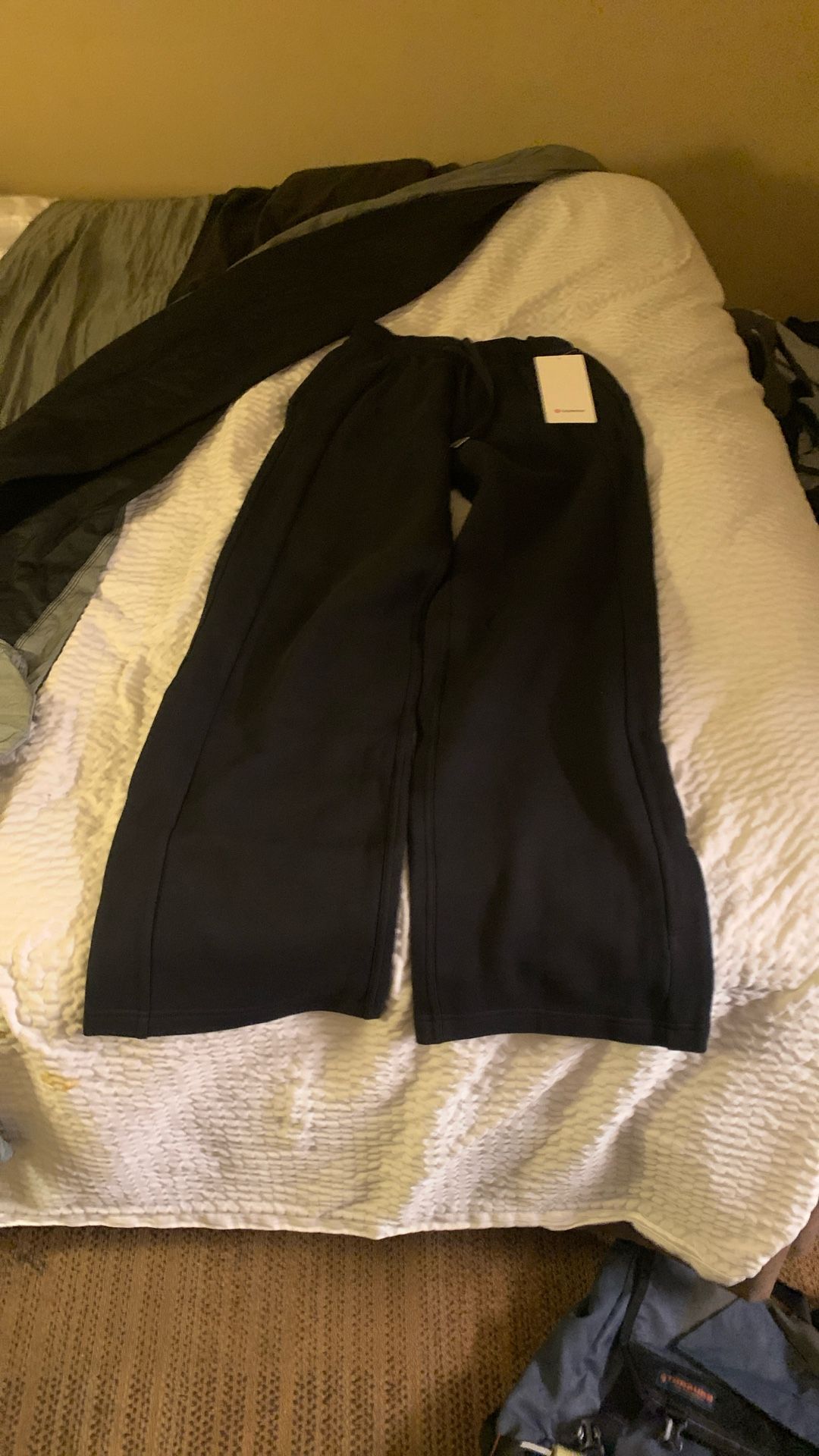 LuluLemon Scuba Mid rise Wide Leg Pant Regular