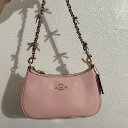 New Coach mini Teri soft pink with bows