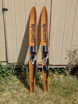 Vintage Cascade Nash Wooden Water Skis Adult Combo Pair- Mid Century Nautical