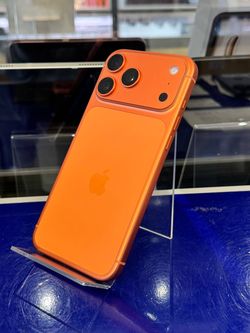 iPhone 17 Pro Max 256GB Unlocked Pre-owned