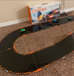 Anki overdrive app controlled race track