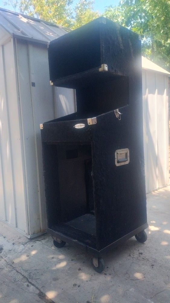 Dj Electronics & Media