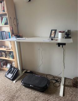 Standing desk
