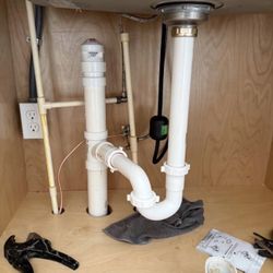 Calentador de agua .Water Heater . Toilets  .Faucet. Drenaje . Tuberías .  🛠️ 