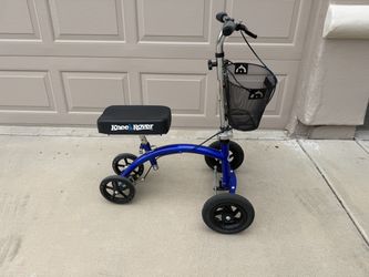 Knee Scooter with separate cushion