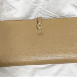 Authentic Chanel Wallet Beige Leather Bifold Snap Closure 