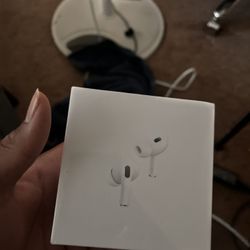 2nd Gen AirPods 
