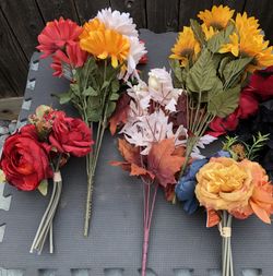 Artificial Flowers  4 Bundles For $10