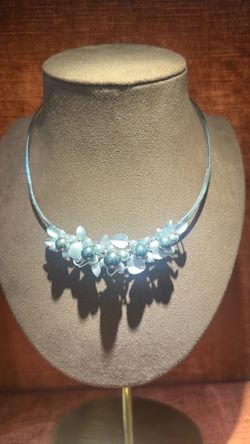 Silver Tahiti Pearl Necklace &broch